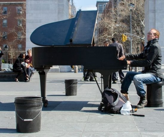 Алек Болдуин