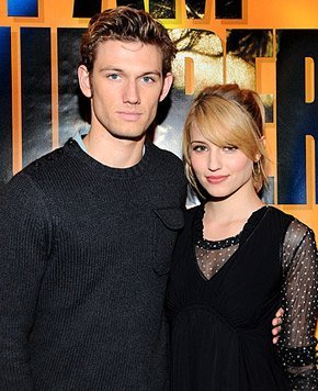 Алекс Петтифер