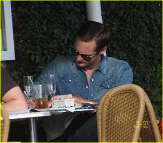 Александр Скарсгард2