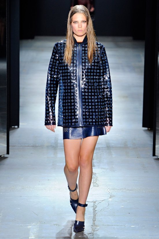 Александр Ванг