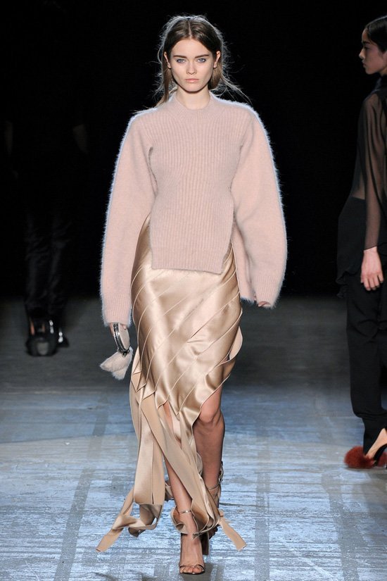 Александр Ванг