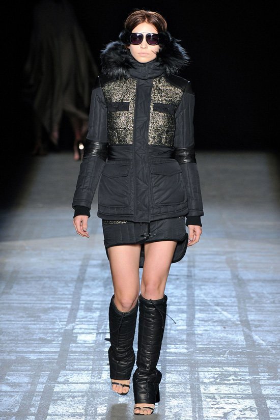 Александр Ванг