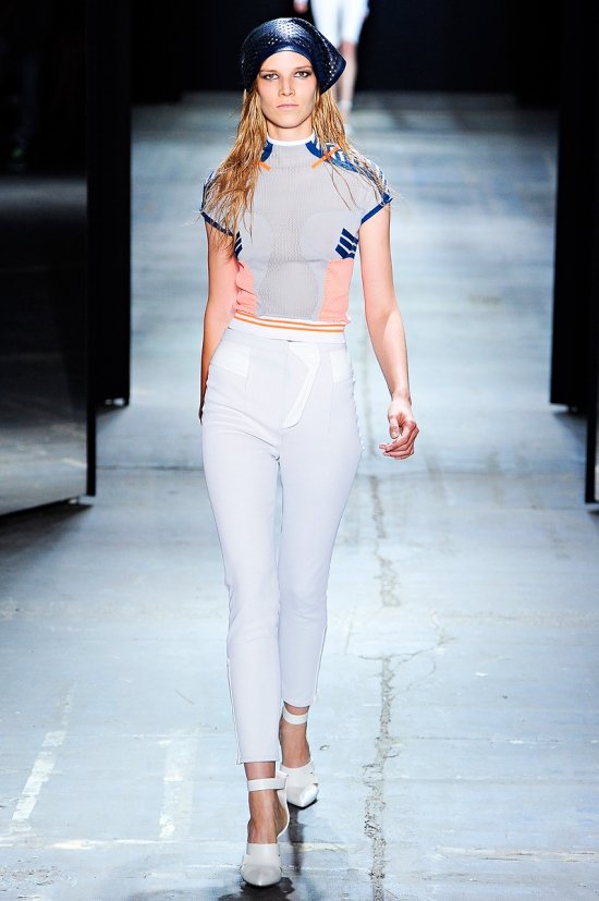 Александр Ванг