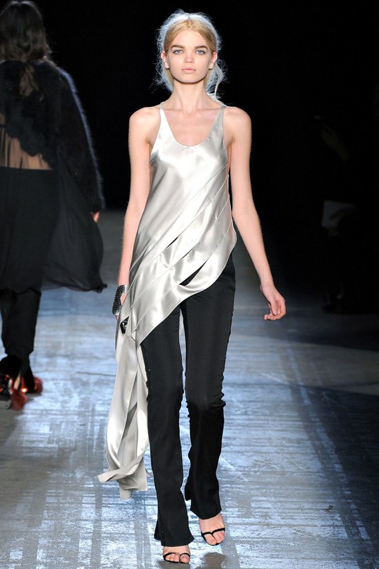 Александр Ванг