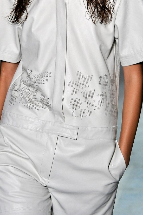 Александр Ванг