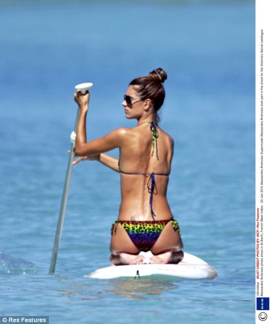 Алессандра Амброзио5