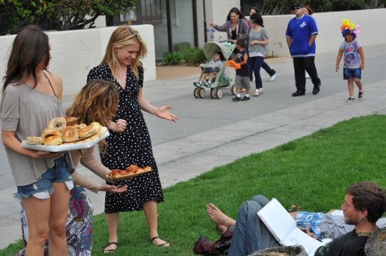 Анна Пакуин