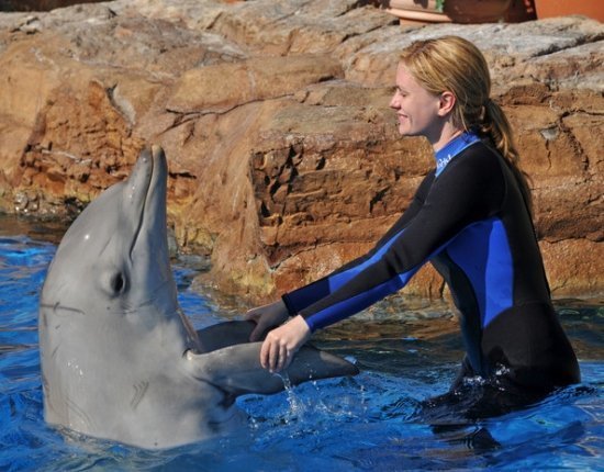 Анна Пакуин