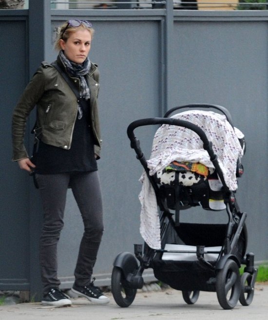 Анна Пакуин