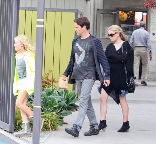 Анна Пакуин и Стивен Мойер