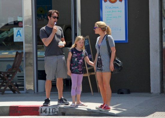 Анна Пакуин и Стивен Мойер