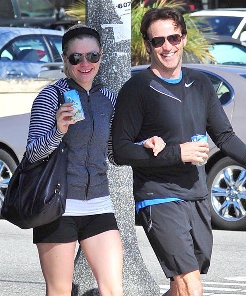 Анна Пакуин и Стивен Мойер