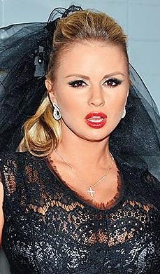 Анна Семенович