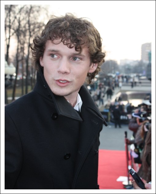 Антон Ельчин в Москве