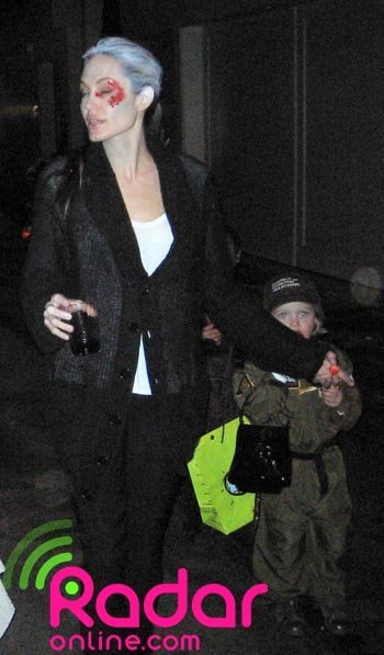 Анжелина Джоли2