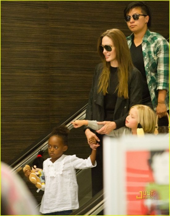 Анжелина Джоли