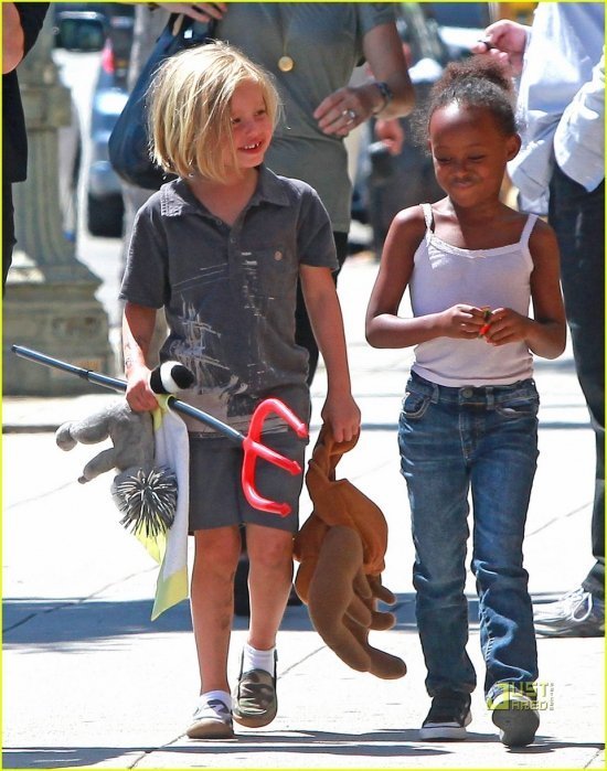 Анжелина Джоли