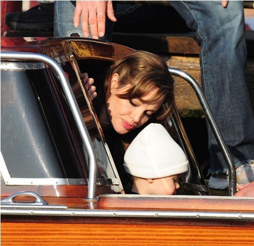 Анжелина Джоли