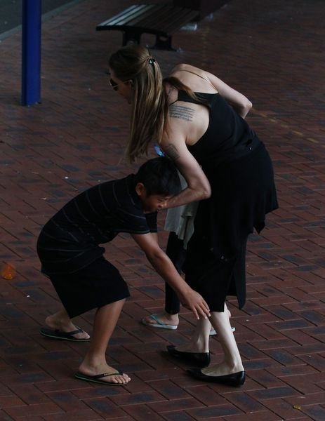 Анжелина Джоли