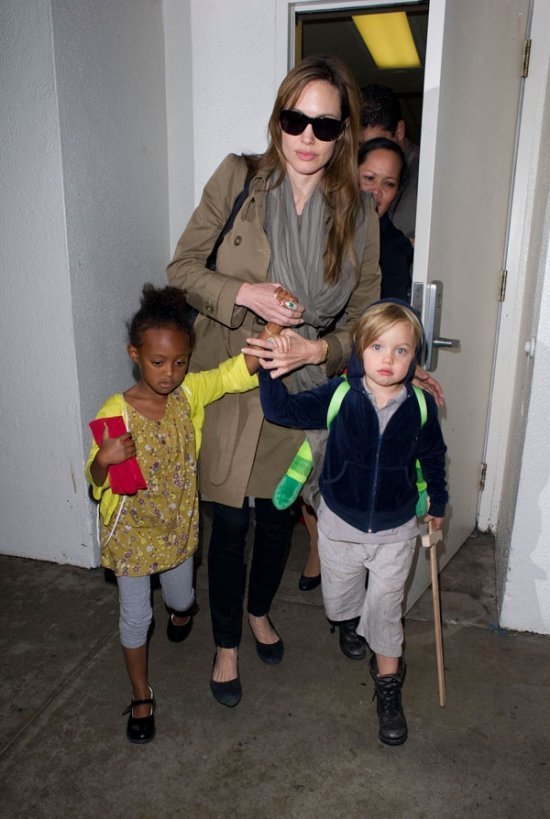 Анжелина Джоли