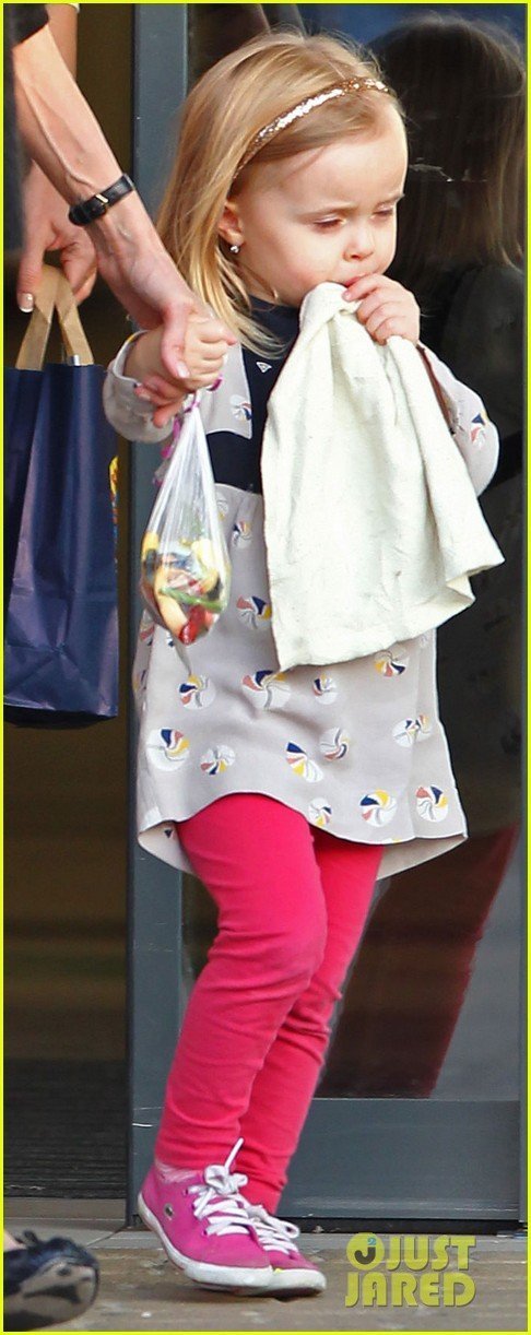 Анжелина Джоли