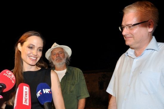 Анжелина Джоли