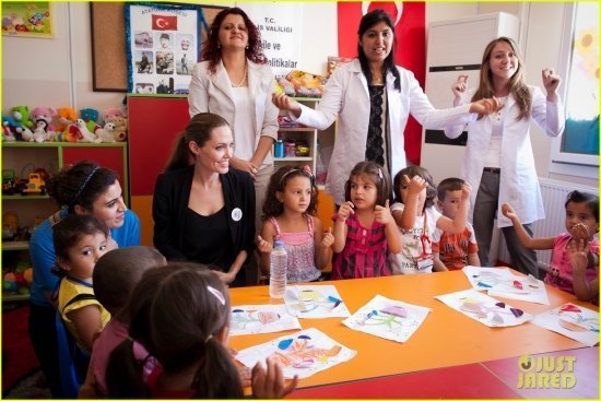 Анжелина Джоли