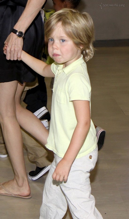 Анжелина Джоли