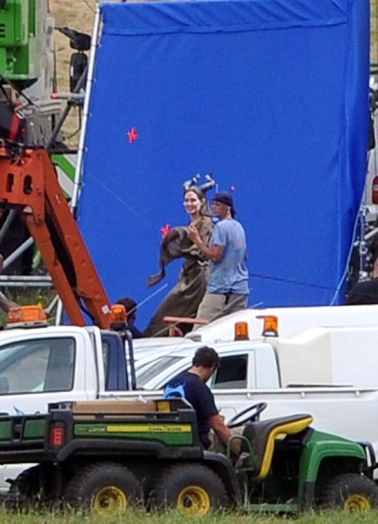 Анжелина Джоли