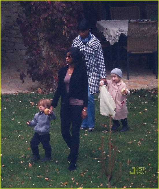 Анжелина Джоли