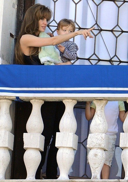 Анжелина Джоли