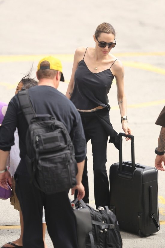 Анжелина Джоли