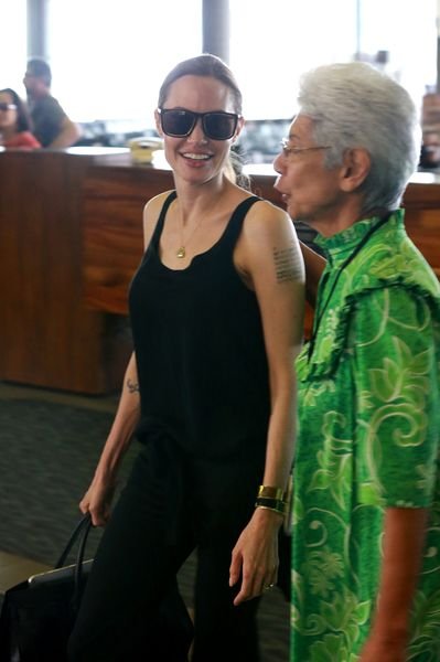 Анжелина Джоли