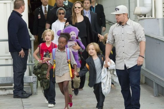 Анжелина Джоли