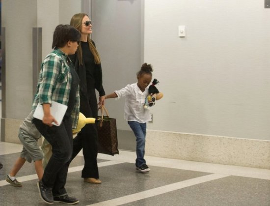 Анжелина Джоли