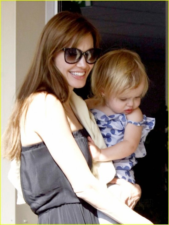 Анжелина Джоли