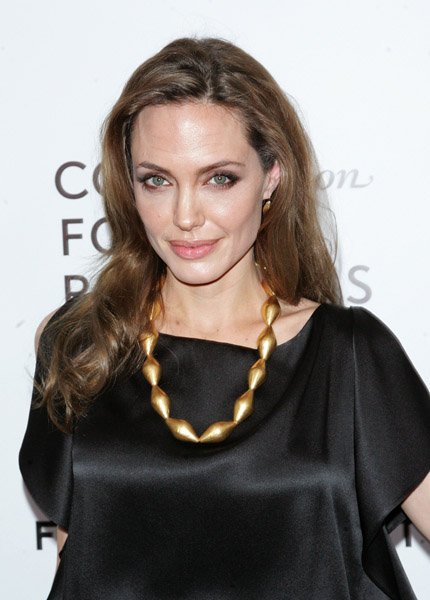 Анжелина Джоли