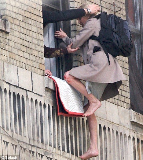 Анжелина Джоли на съемках 