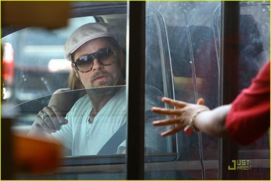 Брэд Питт у МакДональдса