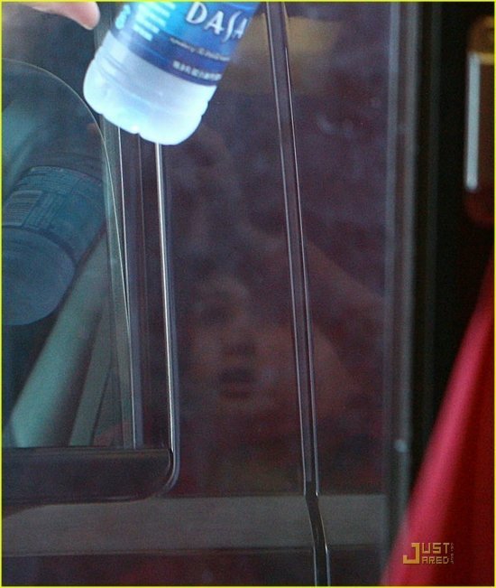 Брэд Питт у МакДональдса