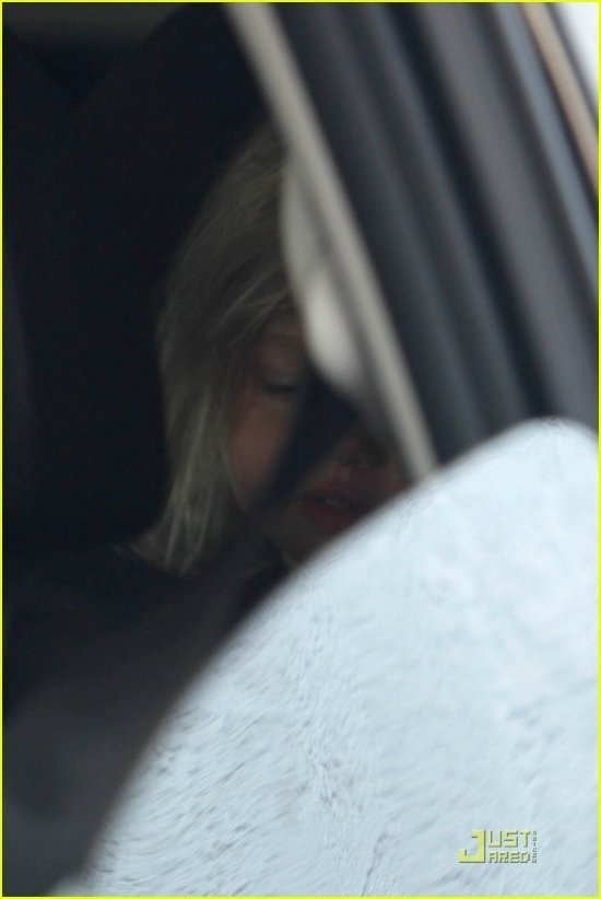 Брэд Питт у МакДональдса