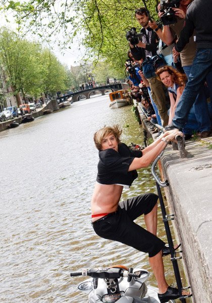 Бруно в Амстердаме