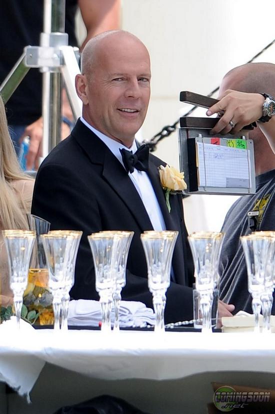 Брюс Уилилс на съемках