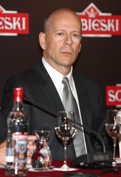 Брюс Уиллис