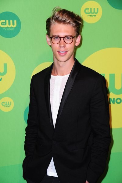 CW Upfront 2013
