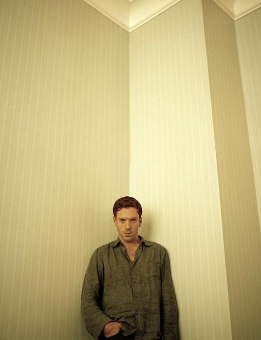 Дэмиан Льюис