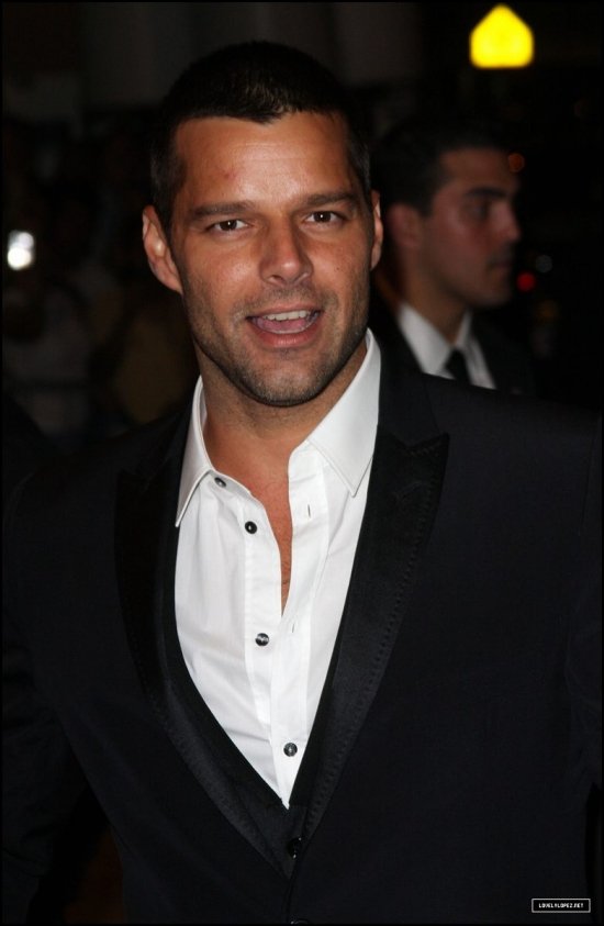 день рождения Дженнифер Лопес