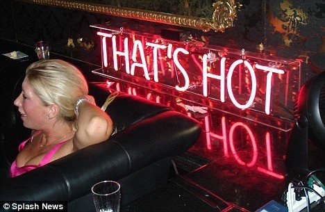 день рождения Пэрис Хилтон