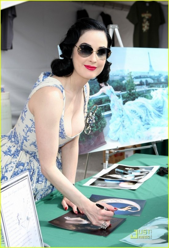 Дита фон Тиз