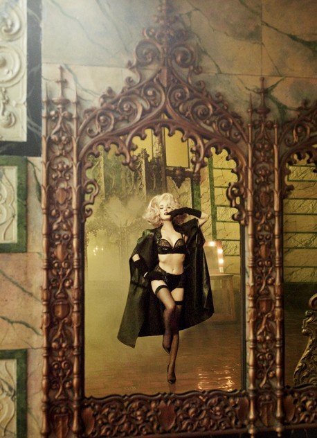 Дита фон Тиз